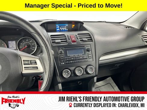 Used 2015 Subaru Forester 2.5i w/ Alloy Wheel Package AWD/4WD image 18