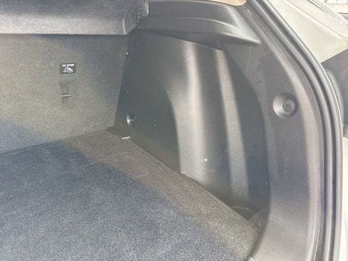 Used 2020 Buick Encore GX Essence FWD image 39