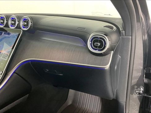 Certified 2025 Mercedes-Benz GLC 300 4MATIC image 14