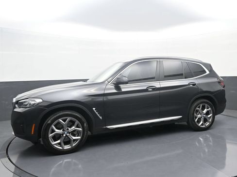 Used 2023 BMW X3 xDrive30i w/ Premium Package AWD/4WD image 4