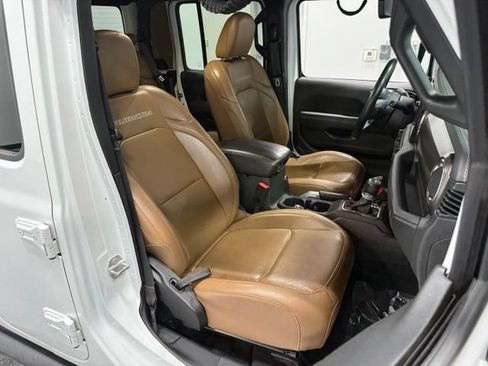 Used 2020 Jeep Gladiator Rubicon AWD/4WD image 33