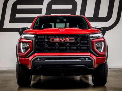 Used 2026 GMC Canyon Elevation w/ Convenience Package AWD/4WD image 4