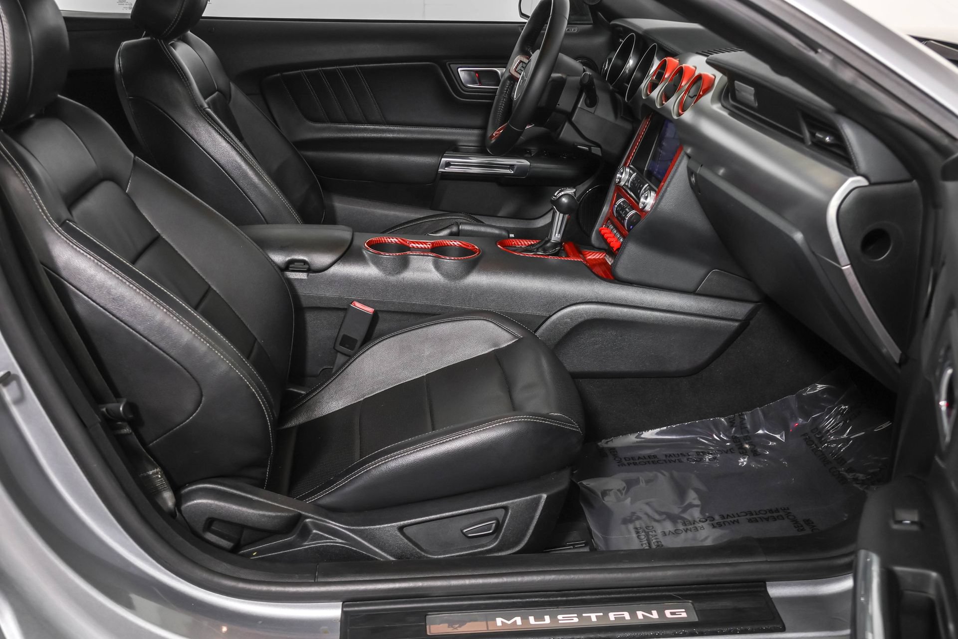 Used 2022 Ford Mustang Premium RWD image 40