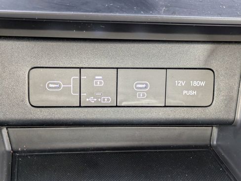 Used 2025 Hyundai Sonata SEL FWD image 21