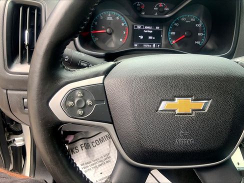 Used 2015 Chevrolet Colorado LT RWD image 22