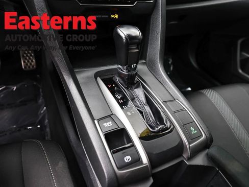 Used 2019 Honda Civic Sport image 12