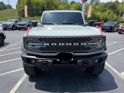 Used 2022 Ford Bronco Badlands AWD/4WD image 8