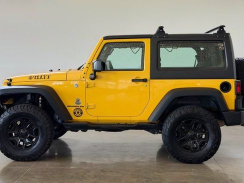Used 2015 Jeep Wrangler Sport AWD/4WD image 4