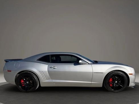 Used 2012 Chevrolet Camaro SS w/ RS Package image 6
