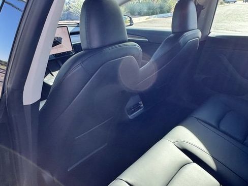 Used 2023 Tesla Model 3 Standard Range RWD image 9