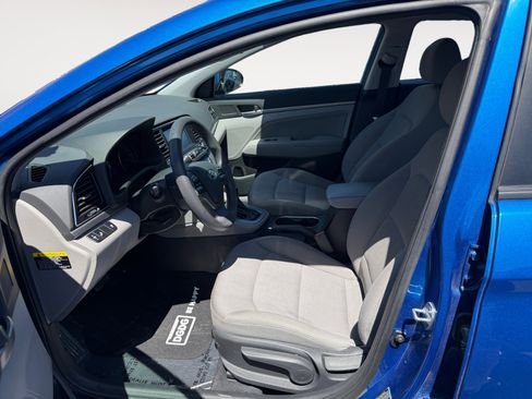 Used 2018 Hyundai Elantra SEL FWD image 10