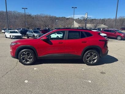 New 2026 Chevrolet Trax LT w/ Sunroof Package