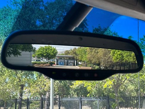 Used 2011 Chevrolet Silverado 2500 LTZ w/ LTZ Plus Package image 23