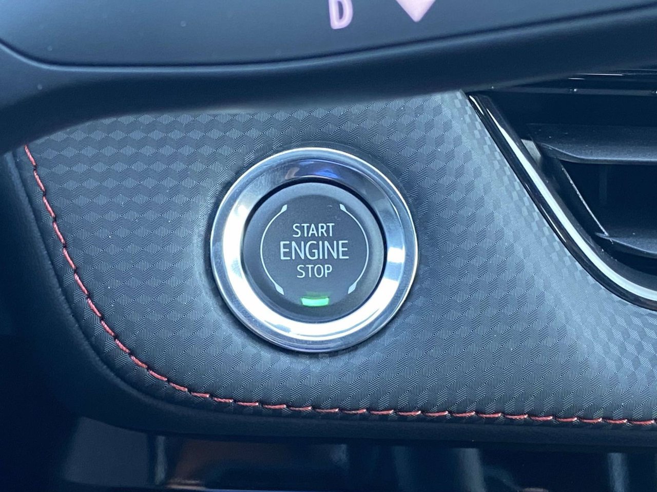 New 2026 Chevrolet Equinox RS w/ Convenience Package III FWD image 24