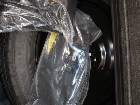 Used 2022 Hyundai Tucson Limited w/ Cargo Package image 27