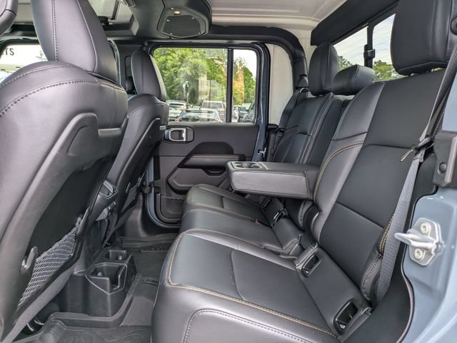New 2026 Jeep Gladiator Sport AWD/4WD image 14