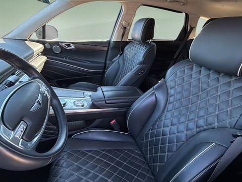 Used 2023 Genesis GV80 3.5T w/ Winter Weather Package image 17