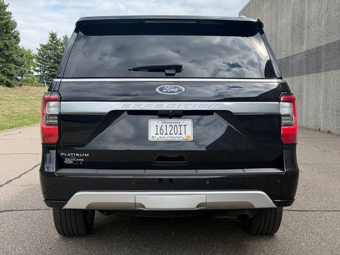 Used 2019 Ford Expedition Platinum AWD/4WD image 5