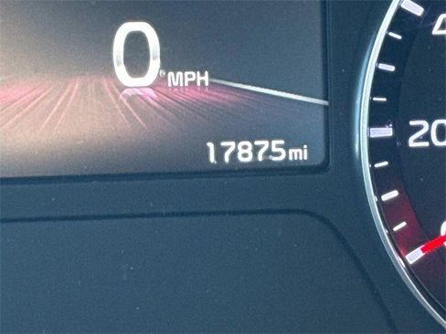 Used 2023 Kia Forte LXS w/ LXS Technology Package image 28