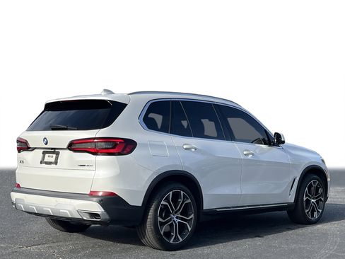 Used 2023 BMW X5 sDrive40i w/ Climate Comfort Package image 33