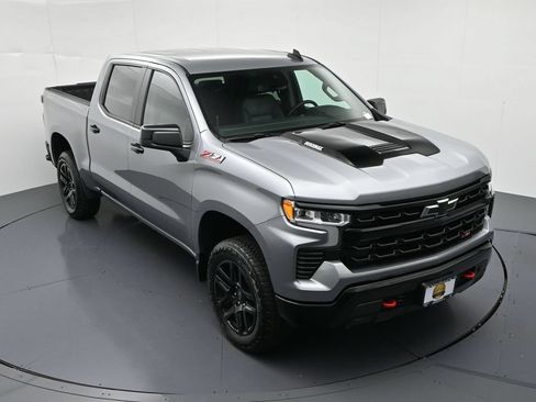 Used 2024 Chevrolet Silverado 1500 LT Trail Boss w/ Convenience Package II AWD/4WD image 19