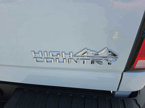 New 2026 Chevrolet Silverado 2500 High Country w/ High Country Premium Package AWD/4WD image 8