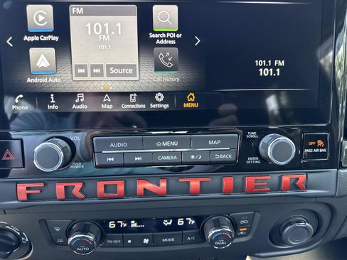 Used 2025 Nissan Frontier PRO-4X w/ Pro Premium Package AWD/4WD image 28