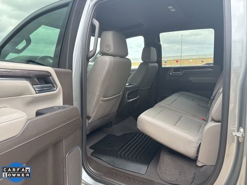 Used 2024 Chevrolet Silverado 2500 LTZ w/ LTZ Convenience Package image 25