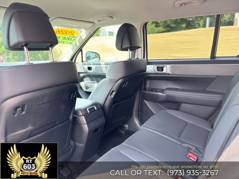 Used 2026 Hyundai Santa Fe SEL AWD/4WD image 8