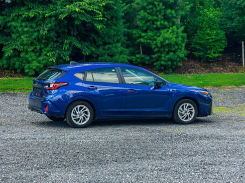 Used 2024 Subaru Impreza 2.0i image 9