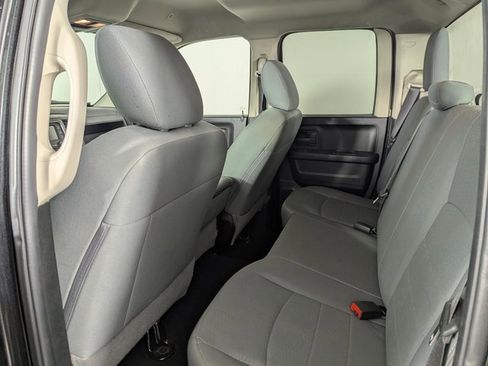 Used 2017 RAM 1500 Express w/ Express Value Package image 17