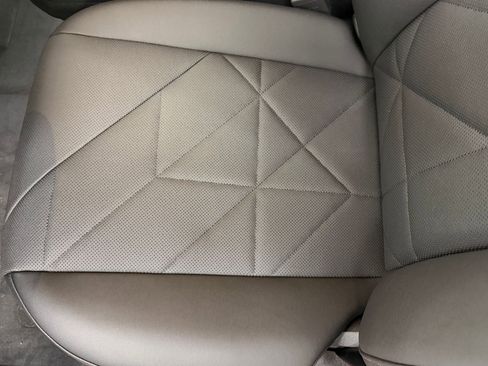 New 2026 BMW iX xDrive45 w/ Premium Package image 18