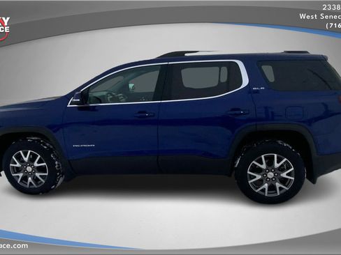 Used 2023 GMC Acadia SLE w/ Driver Convenience Package image 8