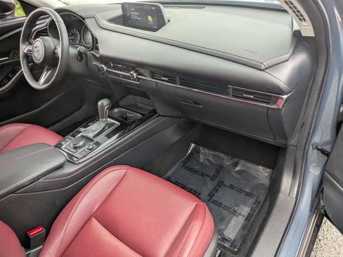 Used 2025 MAZDA CX-30 AWD 2.5 S w/ Preferred Package image 33