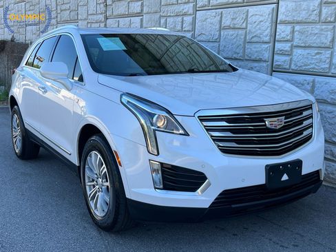 Used 2018 Cadillac XT5 Luxury image 3