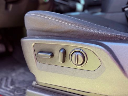 Used 2021 Chevrolet Silverado 1500 RST image 22