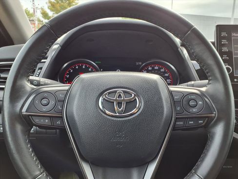 Used 2024 Toyota Camry XSE image 23