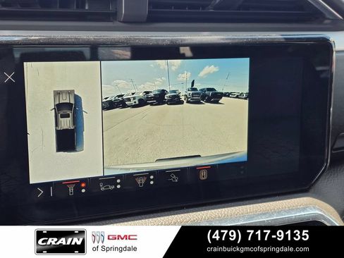 Used 2024 GMC Sierra 2500 Denali w/ Technology Package AWD/4WD image 18