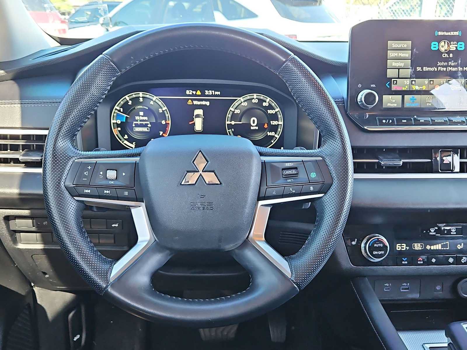 Used 2024 Mitsubishi Outlander SEL FWD image 13