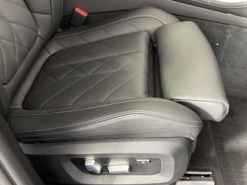 Used 2023 BMW X5 xDrive40i image 31