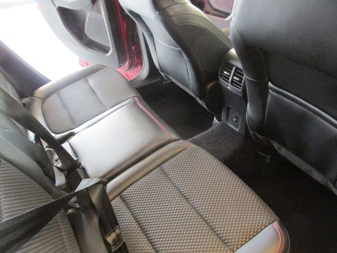 Used 2023 Ford Escape ST-Line image 28