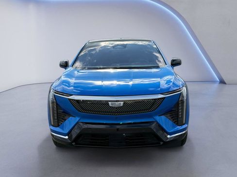 New 2025 Cadillac Optiq Luxury 1 AWD/4WD image 8