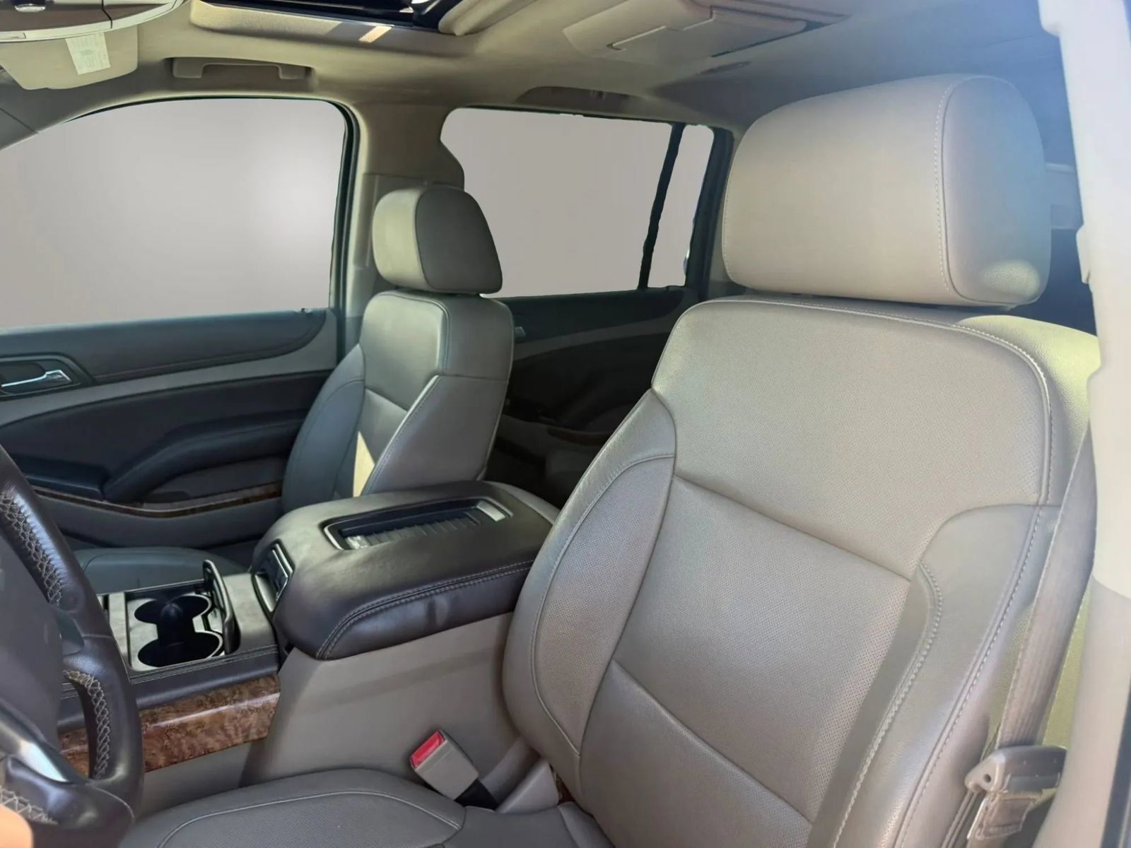 Used 2015 Chevrolet Suburban LTZ AWD/4WD image 15