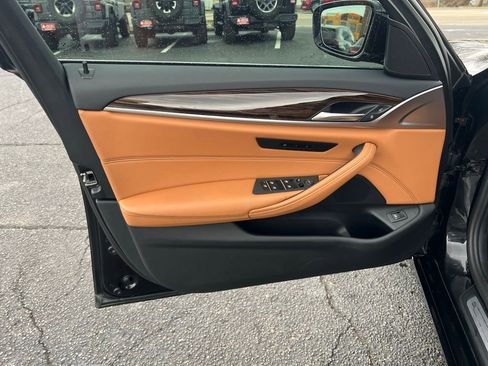 Used 2023 BMW 540i xDrive w/ Convenience Package image 12