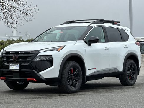 New 2026 Nissan Rogue SV w/ Rock Creek Premium Package image 8