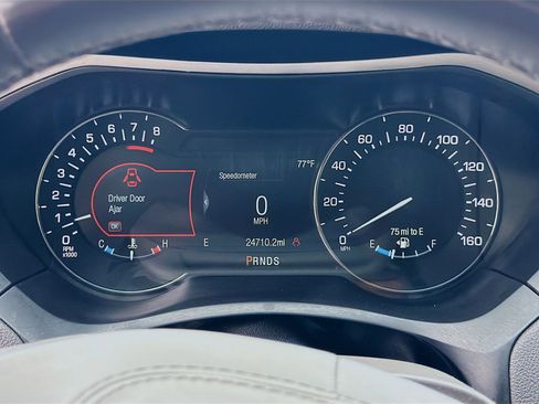 Used 2020 Lincoln MKZ FWD image 9