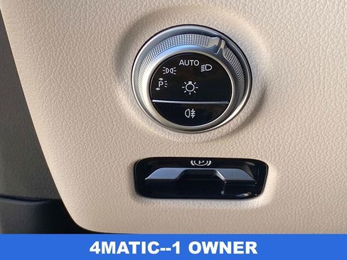 Used 2023 Mercedes-Benz C 300 4MATIC Sedan image 19