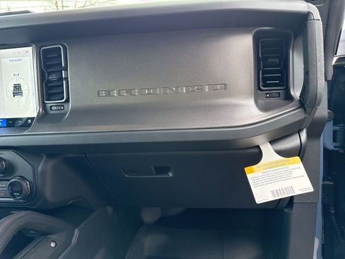 New 2025 Ford Bronco Badlands w/ Sasquatch Package AWD/4WD image 37