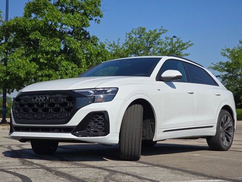 Used 2026 Audi Q8 Premium Plus AWD/4WD image 12