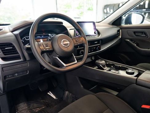 Used 2023 Nissan Rogue S AWD/4WD image 23